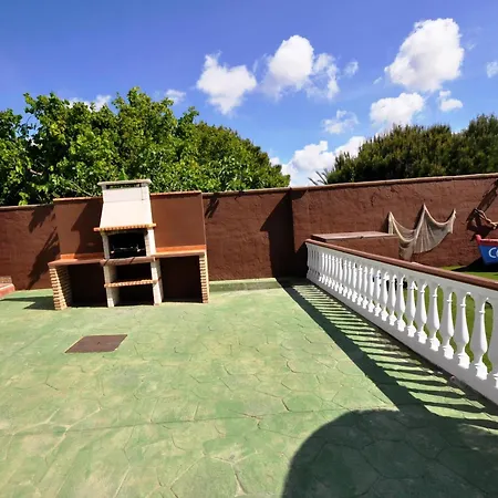 Chalet Con Piscina Y Jacuzzi Compartido En Conil De La Frontera, Ideal Para Familias - Es-180-88 Villa